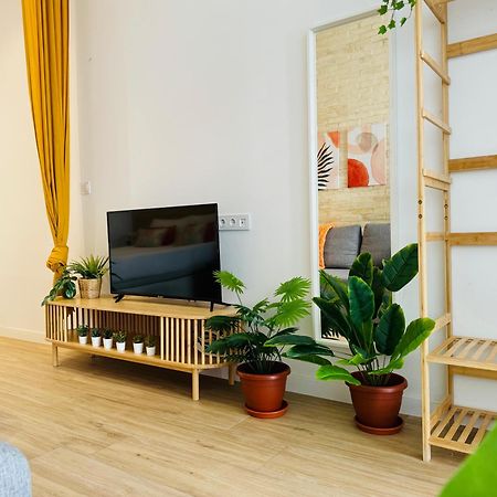 Beautiful Flat Next The Beach Валенсия Экстерьер фото