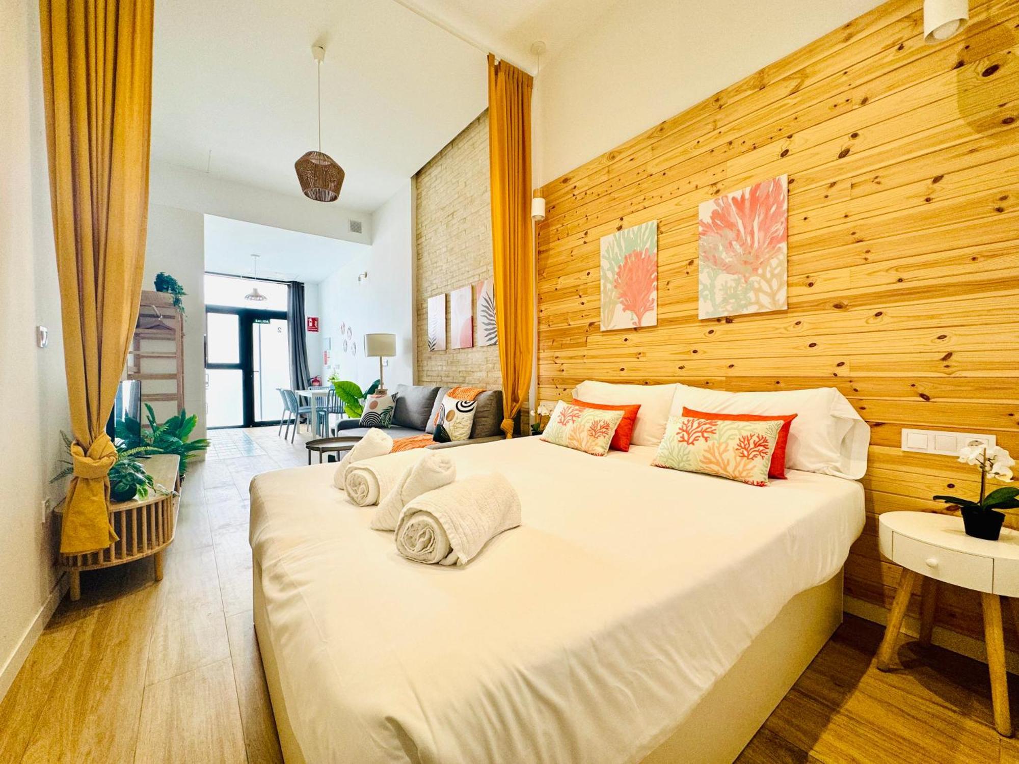 Beautiful Flat Next The Beach Валенсия Экстерьер фото